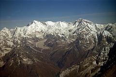 
A long ice ridge connects Nangpai Gosum I (7351m) to Cho Oyu (8201m) to Gyachung Kang (7952m). The Gokyo Valley snakes up to the Ngozumpa Glacier.
